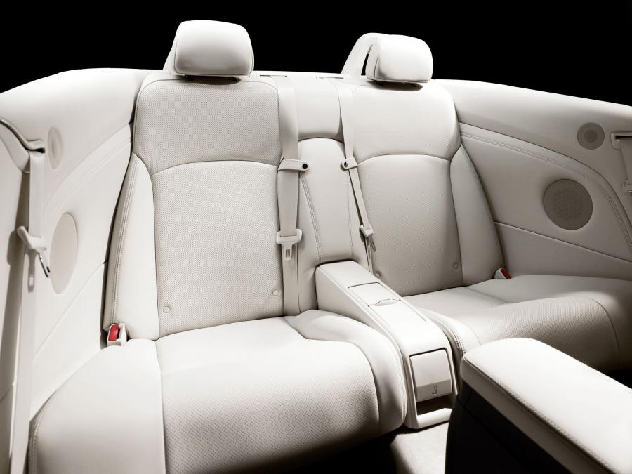  Lexus IS250C 2009 года  (EU) (фото 12 из 29)